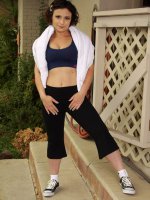 Anna P	Tight 36 year old Anna P stips off her yoga pants revealing hairy gash